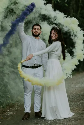 Свадебные фотографии с цветным дымом (40 фото)