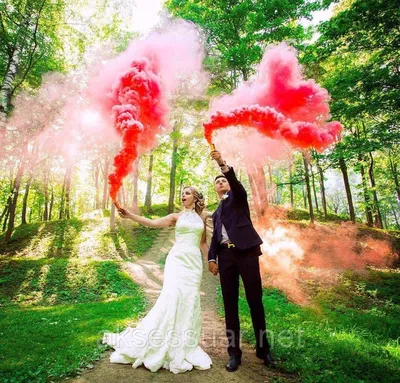 Свадебные с цветным дымом фото