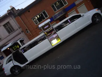 Свадебный лимузин Audi Q7- незабываемые впечатления: продажа, цена в  Одессе. Аренда товаров для свадеб и праздников от \"\"Лимузин Сервис Плюс\"\" -  242030103