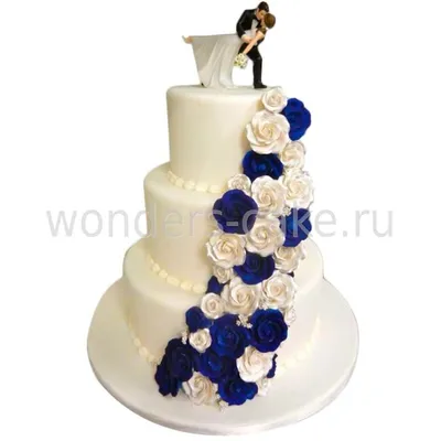 Свадебный торт трехъярусный (T1097) на заказ по цене 1050 руб./кг в  кондитерской Wonders | с доставкой в Москве