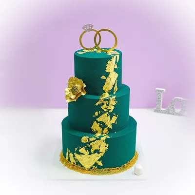 Свадебный торт трехъярусный \"С кольцами\" на заказ в СПБ с доставкой