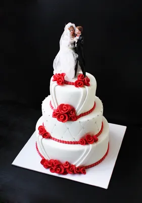 Артикул 74 - Свадебный торт трехъярусный. Мастика