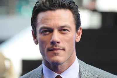 Люк Эванс - Luke Evans фото №730554