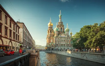 Фотограф Андрей Михайлов on Instagram: “Спас на крови, вид с  Ново-Конюшенного Моста. #Петербург #парк #photorussia #питер #autumn  #питердетка #topeuropephoto #улица #CBViews…”