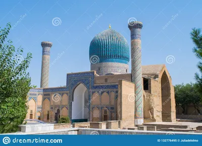 Старая мечеть Самарканда стоковое изображение. изображение насчитывающей  плитка - 132776495