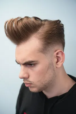 модная мужская стрижка фэйд 2020 popular men haircut | Мужские стрижки,  Стрижка, Модные мужские стрижки