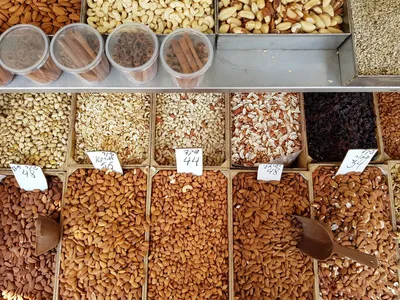 Смесь орехов и сухофруктов Super Nuts 1000g Венгрия: продажа, цена в Луцке.  Орехи от \"Интернет-магазин \"Феерия Ароматов\"\" - 1284900528