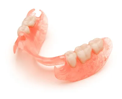 Какие зубные протезы лучше: виды, съемные или несъемные протезы