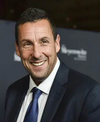 Comedian Adam Sandler to visit the Queen City as part of extended tour