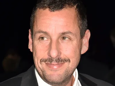 File:Adam Sandler 2011 (Cropped).jpg - Wikimedia Commons