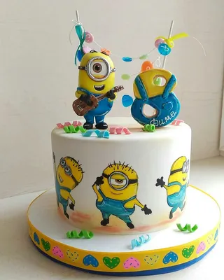Торт с миньонами | Minion birthday cake, Cake, Minion cake