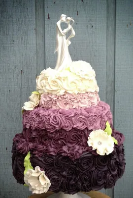 торт с розочками, свадебный торт из крема, красивые свадебные торты,  свадебный торт с цветами, свадебный торт с розами - The-wedding.ru