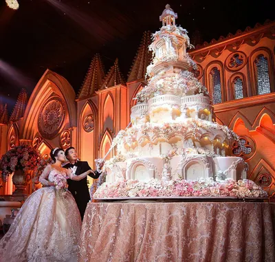 15 огромных вкусных свадебных тортов, которые доставляют визуальное  удовольствие | TheBiggest | Дзен