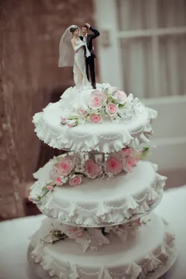 красивые свадебные торты, свадебный торт, свадебные торты на заказ, фигурки  на свадебные торты большие, торт на свадьбу, Свадебное агентство Москва