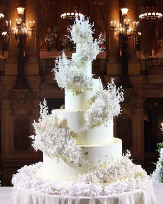 Огромный свадебный торт - 73 фото