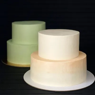 Как получить идеально ровный торт в домашних условиях? Какой крем для  выравнивания лучше использовать?