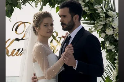 Первые свадьбы 2019 в турецких сериалах: неожиданные сюжетные повороты |  Делу время, потехе час | Дзен