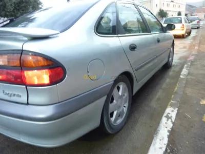 Renault Laguna 1 2000 Laguna 1 - Bordj bou arreridj Algeria