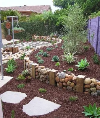 25 замечательных идей для украшения сада природным камнем