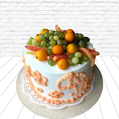birthday cake, украшение торта апельсинами, торт на годик с фруктами, украшение  торта физалисом, торт с ягодами, украшение торта фруктами и конфетами,  Свадебный торт Москва