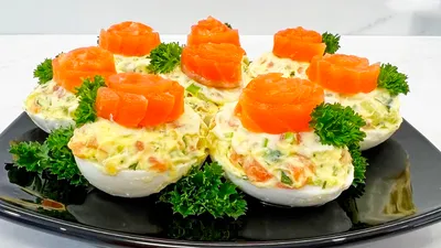Фаршированные яйца с красной рыбой пошаговый рецепт с фото и видео