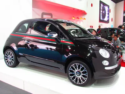 Fiat и Gucci представляют новую версию кабриолета "500C by Gucci" | фиат | Стеллантис