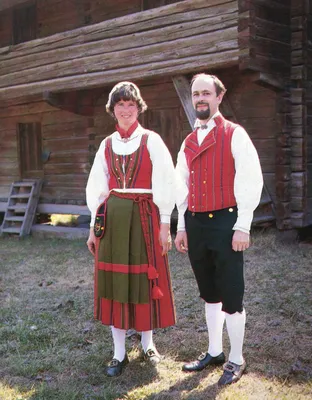 Финны в национальных костюмах (74 фото)