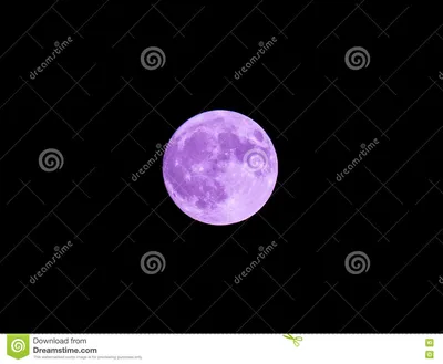 Фиолетовая луна стоковое фото. изображение насчитывающей италия - 78941174