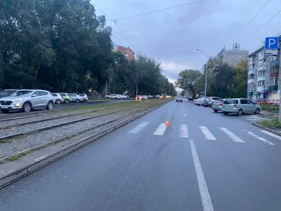 16-летнего парня сбила Toyota на пешеходном переходе в Новосибирске