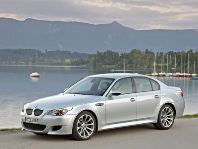 BMW M5 2005, 2006, 2007, 2008, 2009, седан, 4 поколение, E60 технические  характеристики и комплектации