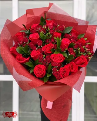Купить букет «Алые розы» с доставкой в Хабаровске ❤ Azeriflores.ru
