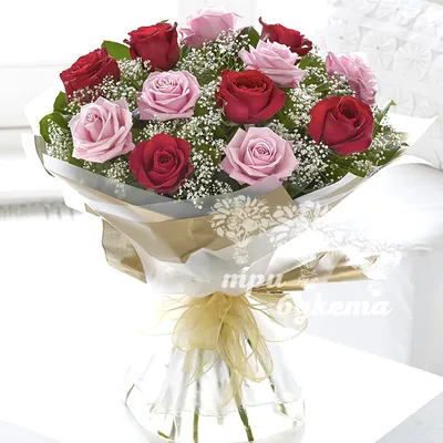 Купить букет из 13 разноцветных роз в Омске