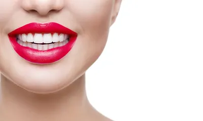 Как безопасно и безболезненно создать голливудскую улыбку? |  Стоматологическая клиника Слаутинского