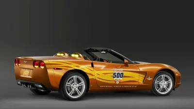 Chevrolet Corvette впереди всех гоночных машин :: Autonews