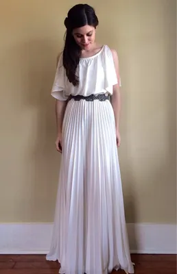 Вечернее платье в греческом стиле с плиссировкой | Платье в греческом  стиле, Вечерние платья, Платья