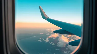 Облака из иллюминатора самолета - 50 фото