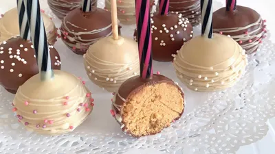 Карамельные Кейк Попсы рецепт // Caramel Cake Pops Recipe - YouTube