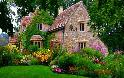 Красивый дом с садом - 70 фото