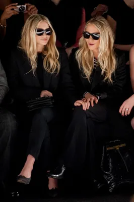 4 секрета минималистичного стиля Мэри-Кейт и Эшли Олсен | Vogue Russia