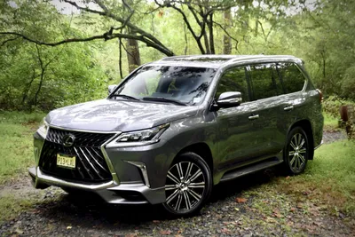 You're Either Going to Love or Hate the 2022 Lexus LX 570 - The Manual