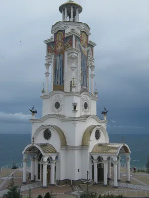 Храм-маяк Николая Чудотворца в Малореченском. Крым | Пикабу
