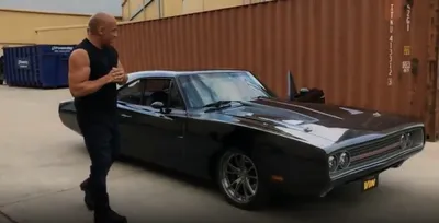 Вин Дизель получил на день рождения Dodge Charger, круче того, что был у  него в кино - Auto24