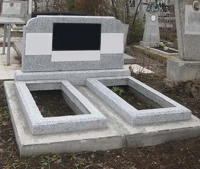 Памятники из мраморной крошки на могилы в Москве и МО, фото, цена