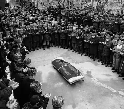 Москвичи вспомнили похороны Владимира Высоцкого во время Олимпиады-80 -  Мослента
