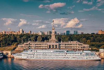 Круиз на теплоходе Москва - Углич - Москва. Отправление.