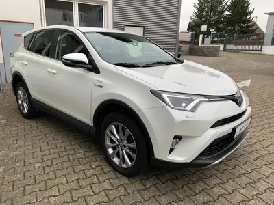 Купить Toyota Rav 4 (Рав 4) у официального дилера Тойота Центр Киев  «Автосамит»