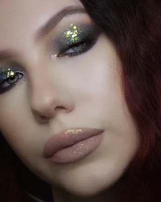 Блёстки для макияжа век и лица Aliexpress HANDAIYAN Brand Diamond Glitter  Powder Golden Shimmer and Shine Sequins Eyeshadow Pallete Glitter Pigment  Korean Cosmetics - «Безопасно и красиво!» | отзывы