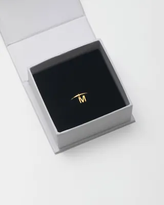 Позолоченное кольцо с буквой М, Ringstone, купить по цене руб. в СПБ |  22.13GIFT - Самые модные и актуальные украшения