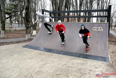 Роллеры, скейт-бордисты и самокатеры Тимашевска теперь тренируются на новой  скейт-площадке – Новости Тимашевска