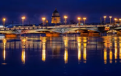 Ночная экскурсия на развод мостов на автобусе и теплоходе в Санкт-Петербурге